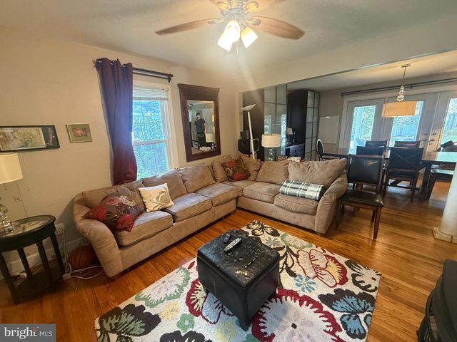 6608 ORLAND ST, Falls Church, VA 22043