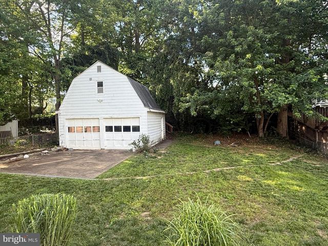 6608 ORLAND ST, Falls Church, VA 22043
