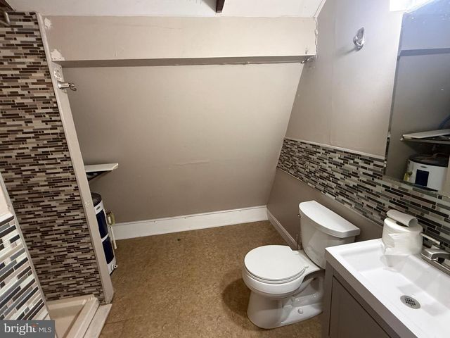 6608 ORLAND ST, Falls Church, VA 22043