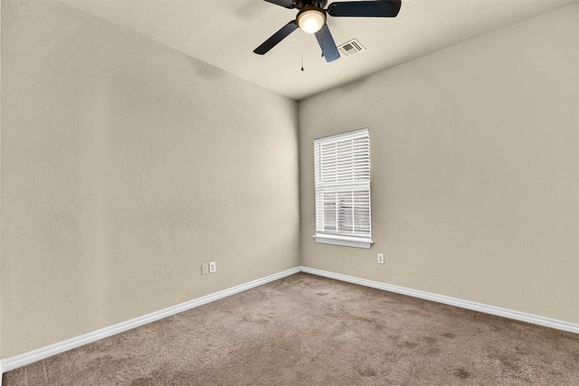 8113 SW Cherokee Ave, Lawton, OK 73505