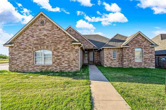 8113 SW Cherokee Ave, Lawton, OK 73505