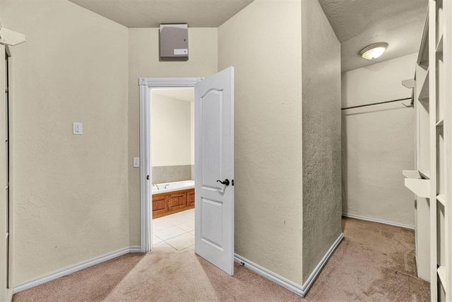 8113 SW Cherokee Ave, Lawton, OK 73505