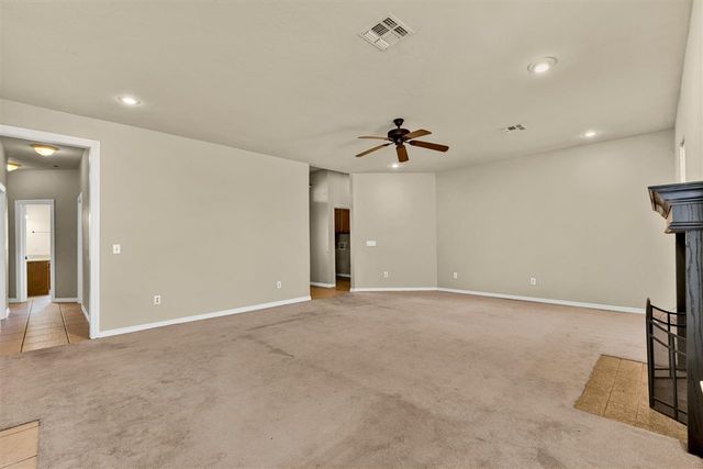 8113 SW Cherokee Ave, Lawton, OK 73505