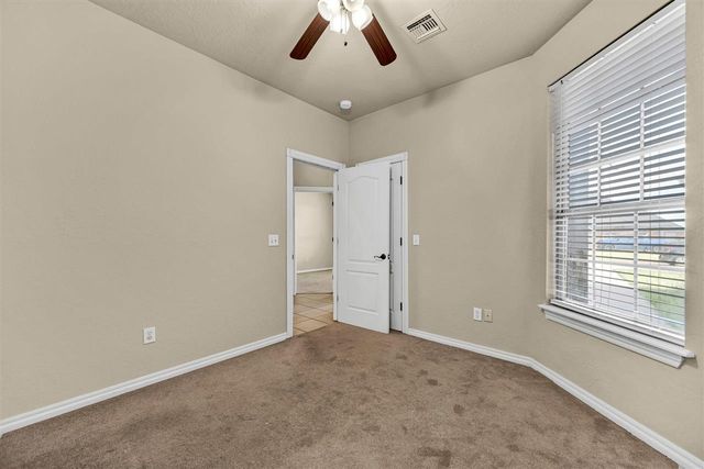 8113 SW Cherokee Ave, Lawton, OK 73505