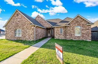 8113 SW Cherokee Ave, Lawton, OK 73505