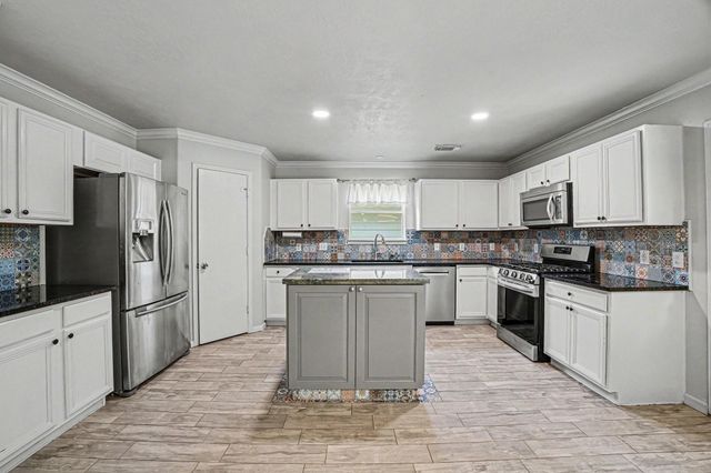 25338 Barmby Drive, Tomball, TX 77375