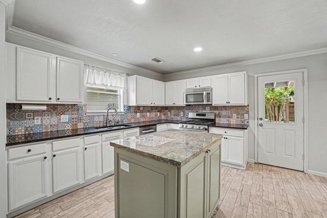 25338 Barmby Drive, Tomball, TX 77375