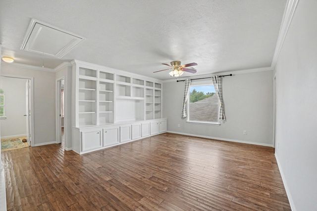 25338 Barmby Drive, Tomball, TX 77375