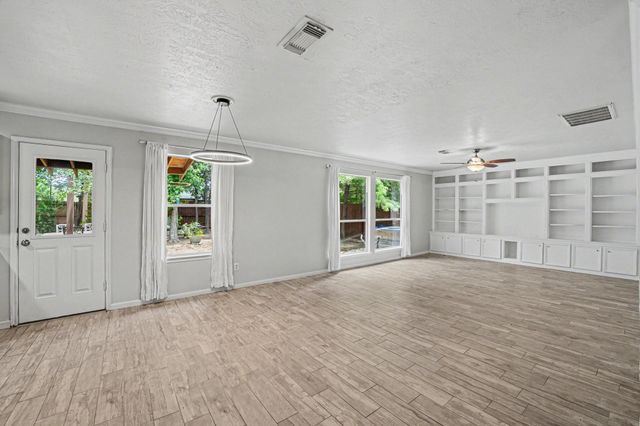 25338 Barmby Drive, Tomball, TX 77375