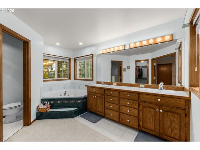 20116 Ne 237TH Ave, Battle Ground, WA 98604