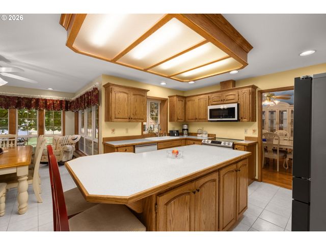20116 Ne 237TH Ave, Battle Ground, WA 98604