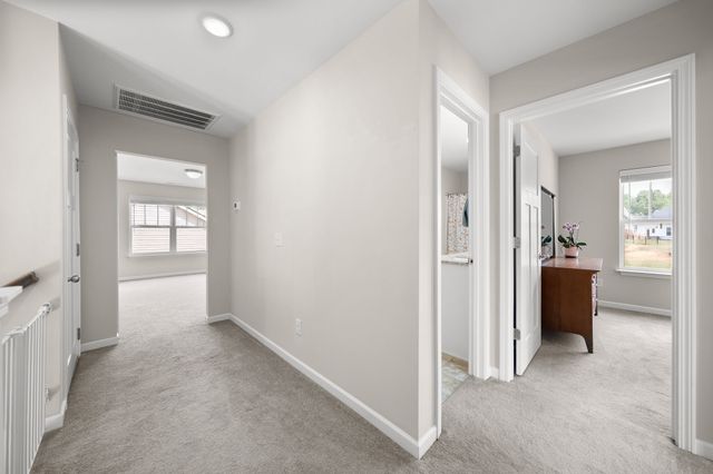 707 Monarchos Bnd, Burns, TN 37029