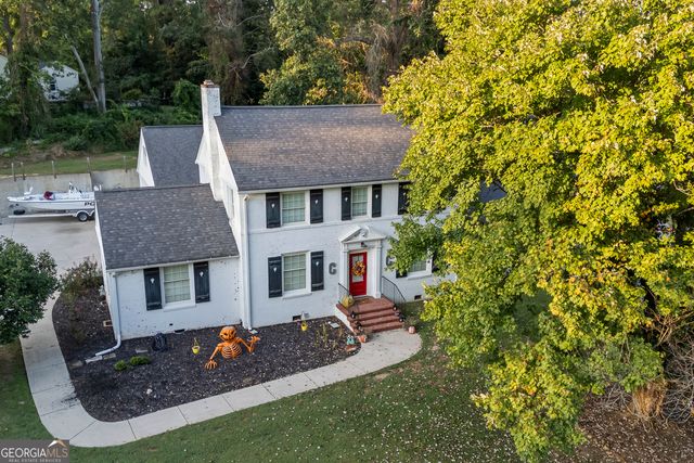170 Lake Forest Drive, Elberton, GA 30635