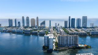 301 174th St 1216, Sunny Isles Beach, FL 33160