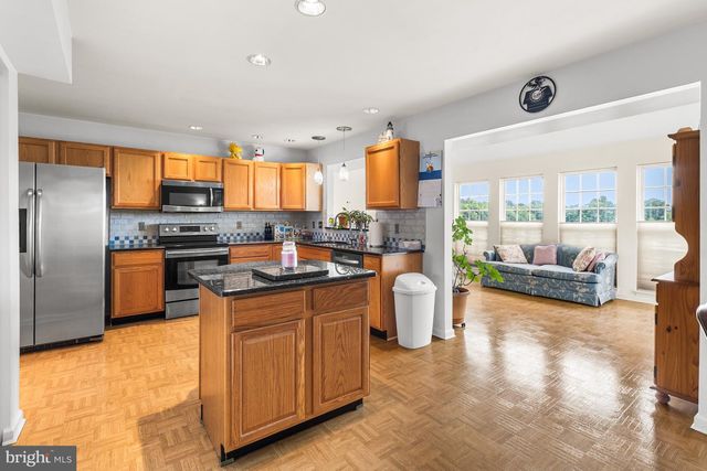 4 W LEXTON RD, New Castle, DE 19720