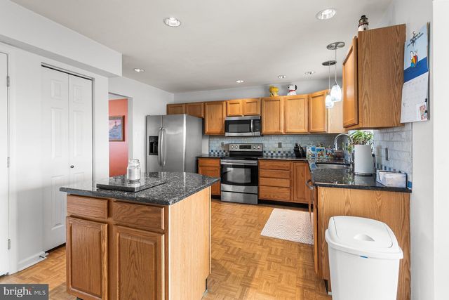 4 W LEXTON RD, New Castle, DE 19720