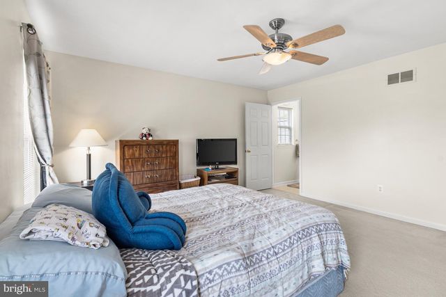 4 W LEXTON RD, New Castle, DE 19720