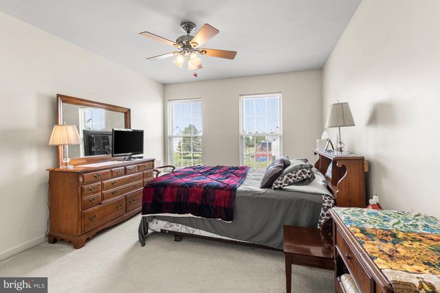 4 W LEXTON RD, New Castle, DE 19720