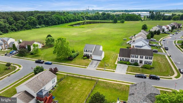 4 W LEXTON RD, New Castle, DE 19720