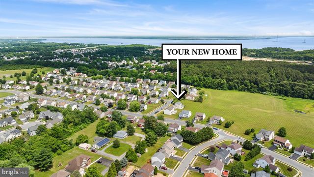 4 W LEXTON RD, New Castle, DE 19720