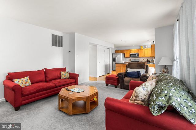 4 W LEXTON RD, New Castle, DE 19720