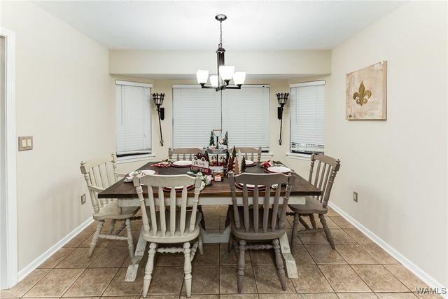 7209 Sandhurst, Tuscaloosa, AL 35405