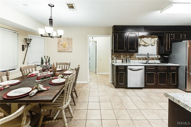 7209 Sandhurst, Tuscaloosa, AL 35405