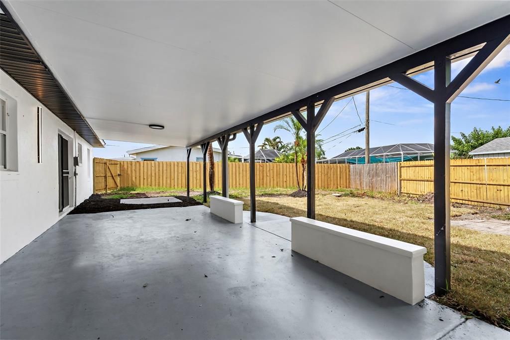 Image 18 of property listing at 4216 CONWAY BOULEVARD, Port Charlotte, FL 33952