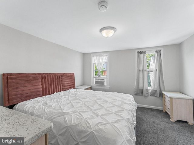 216 CUMBERLAND ST, Gloucester City, NJ 08030
