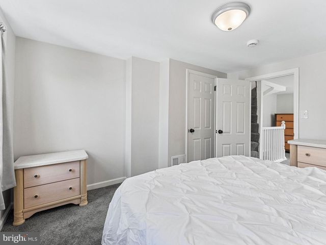 216 CUMBERLAND ST, Gloucester City, NJ 08030