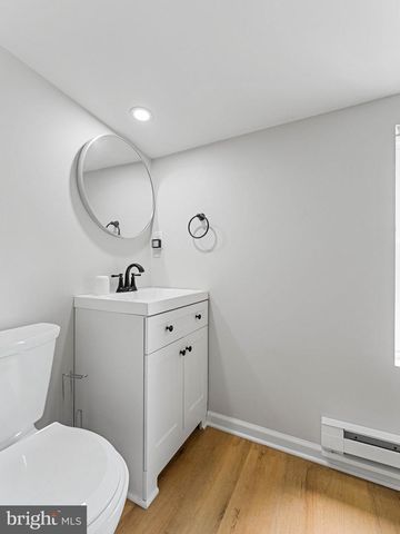 216 CUMBERLAND ST, Gloucester City, NJ 08030