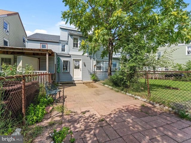 216 CUMBERLAND ST, Gloucester City, NJ 08030