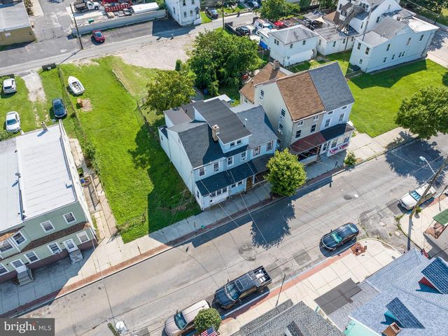 216 CUMBERLAND ST, Gloucester City, NJ 08030