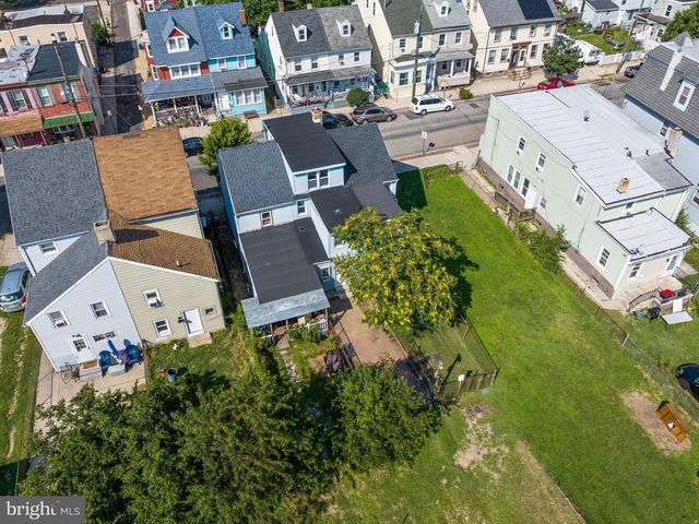 216 CUMBERLAND ST, Gloucester City, NJ 08030
