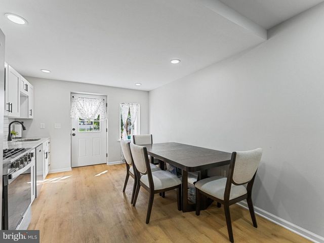 216 CUMBERLAND ST, Gloucester City, NJ 08030