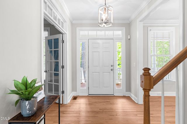 3304 Drexel Hill Court, Apex, NC 27539