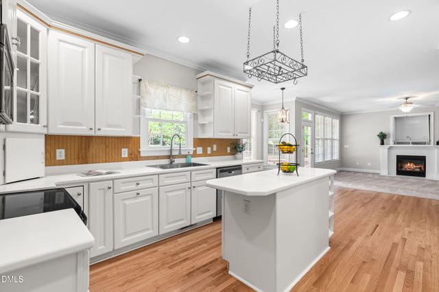 3304 Drexel Hill Court, Apex, NC 27539