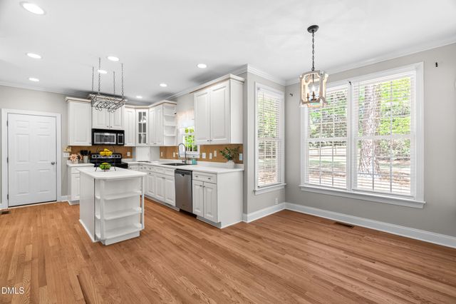 3304 Drexel Hill Court, Apex, NC 27539