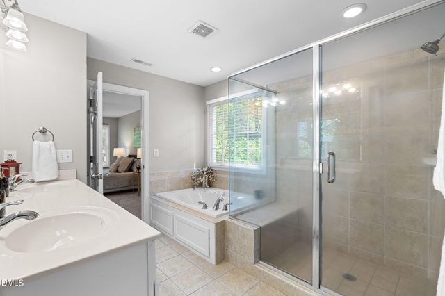 3304 Drexel Hill Court, Apex, NC 27539