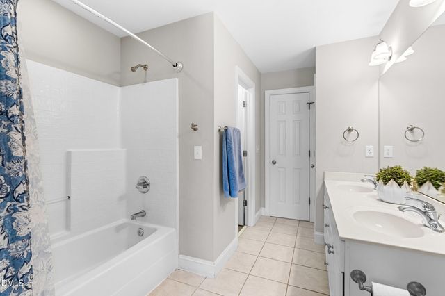 3304 Drexel Hill Court, Apex, NC 27539