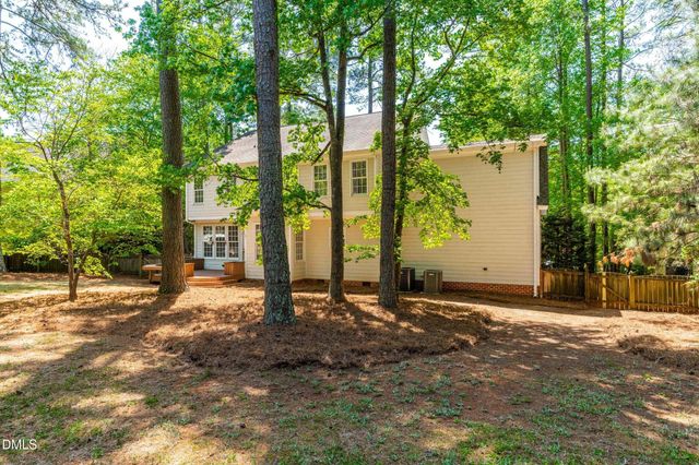 3304 Drexel Hill Court, Apex, NC 27539