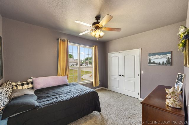 18912 Spring Creek Lane, Claremore, OK 74017