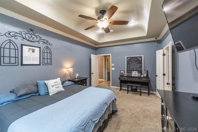 18912 Spring Creek Lane, Claremore, OK 74017