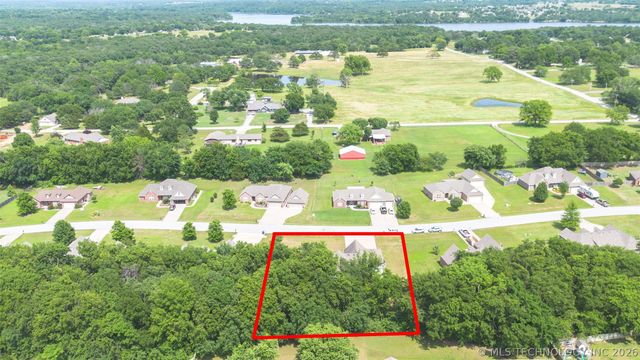 18912 Spring Creek Lane, Claremore, OK 74017