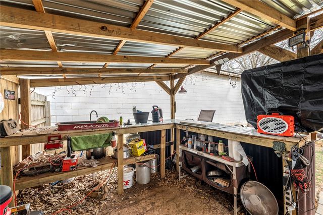 1099 S Academy Street Extension, Williamston, SC 29697