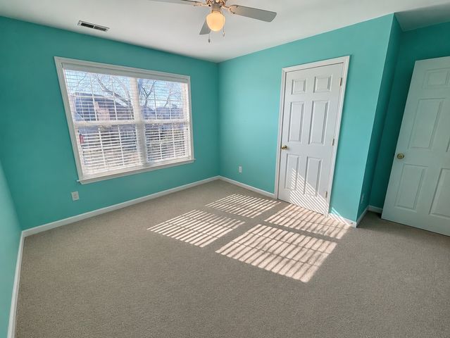 2817 Lafayette Dr, Thompsons Station, TN 37179