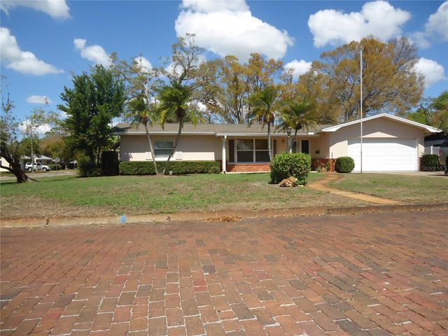 5463 4TH AVENUE N, St Petersburg, FL 33710