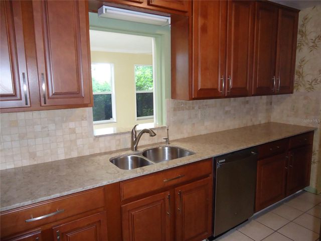 5463 4TH AVENUE N, St Petersburg, FL 33710