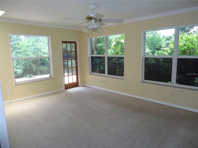 5463 4TH AVENUE N, St Petersburg, FL 33710