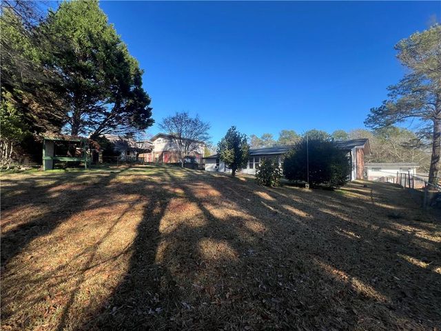 6413 Maddox Road, Morrow, GA 30260